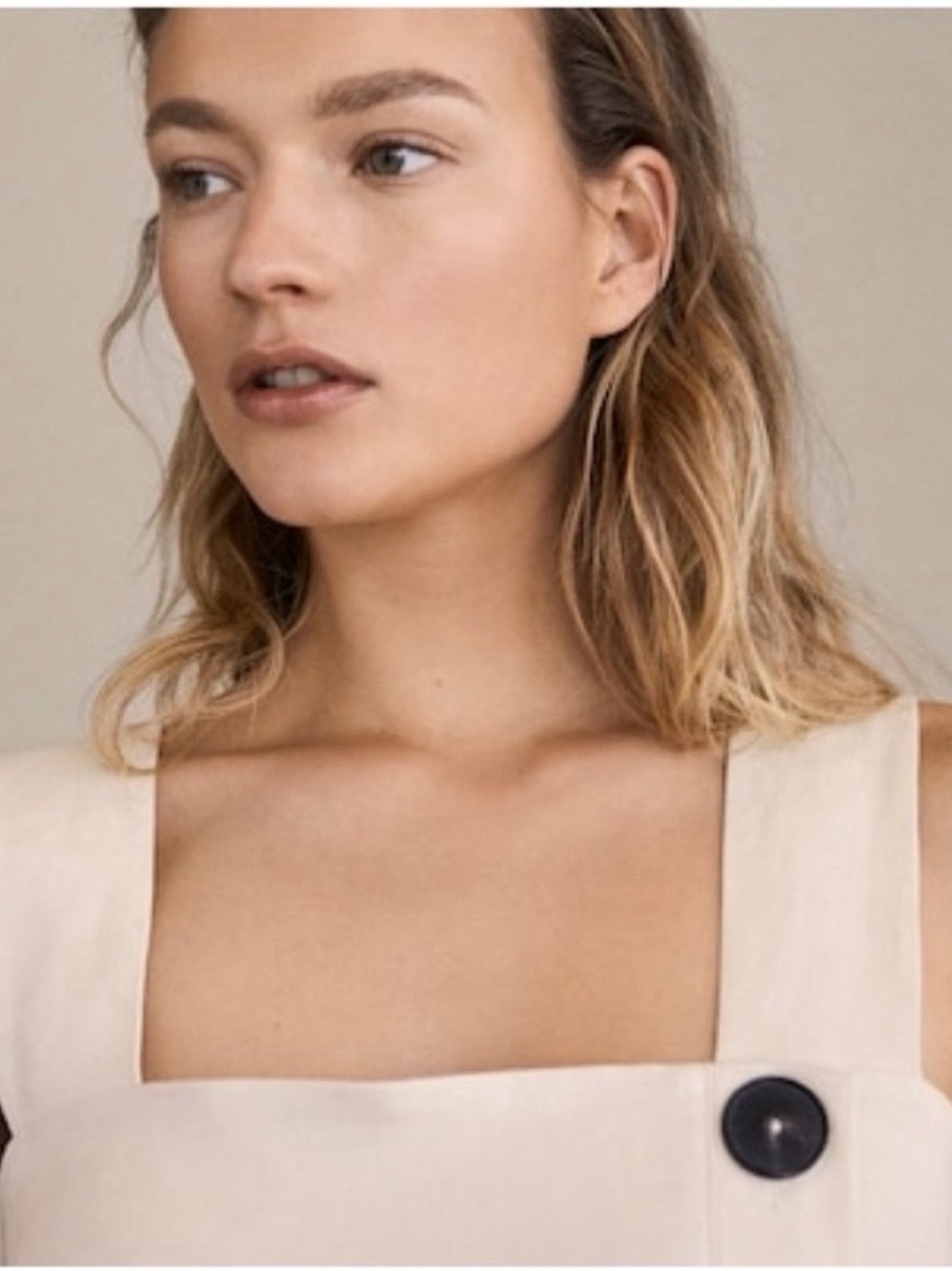 Massimo Dutti Cream Collared Top with Subtle Texture

Linen
